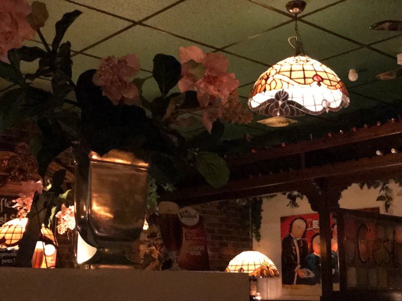 Bistro C'est Si Bon