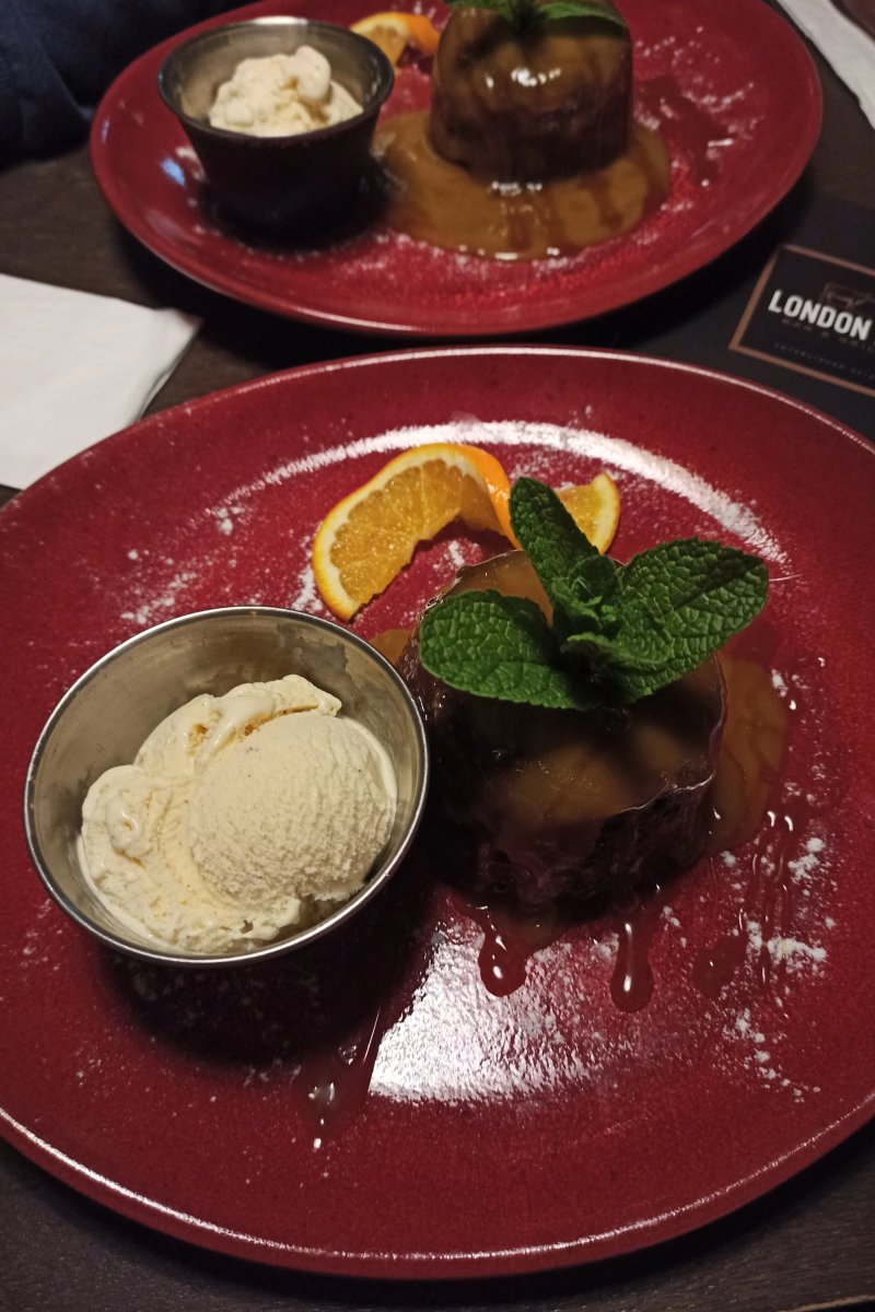 London Rd. Bar & Grill