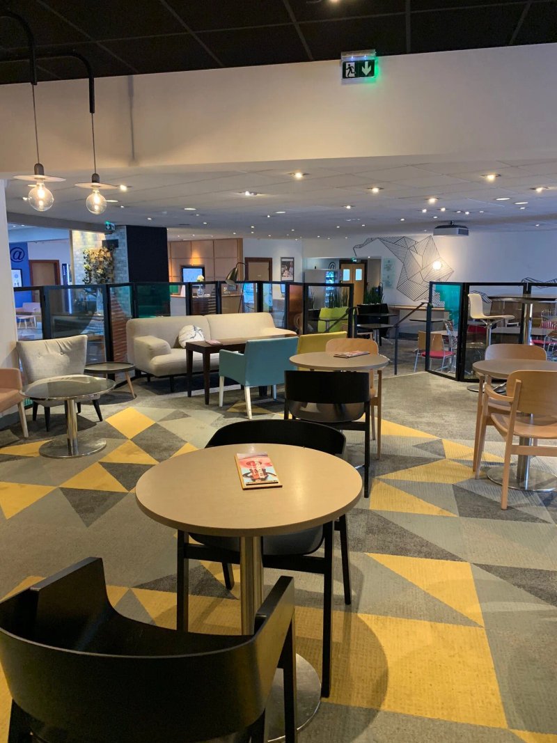 B&B HOTEL Cergy Port