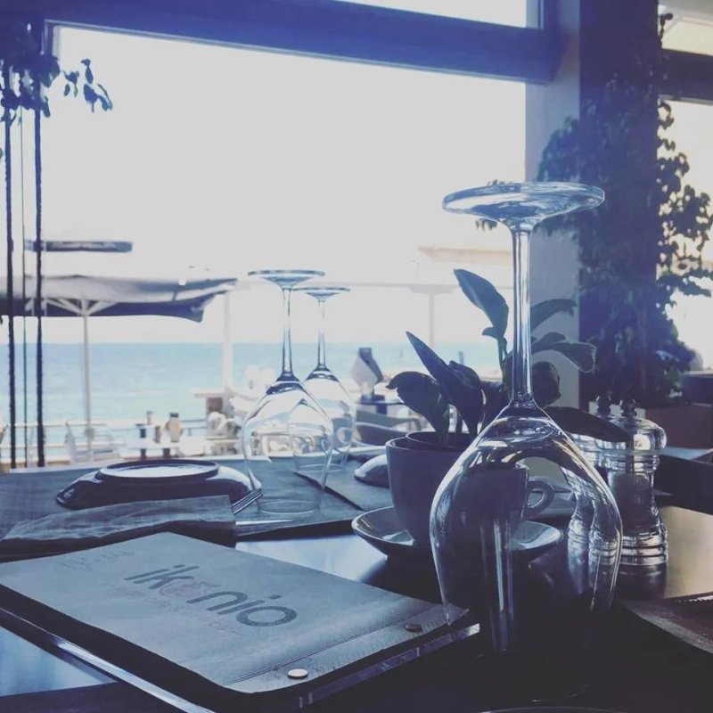 Ikonio bar & restaurant