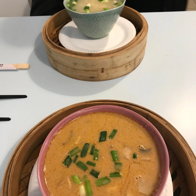zaParowani pierozki dim sum