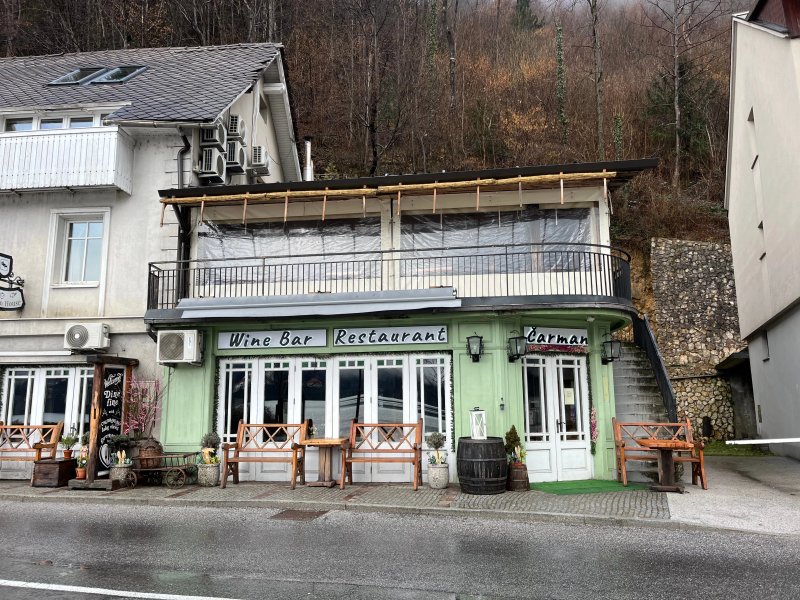 Wine Bar & Restaurant Carman