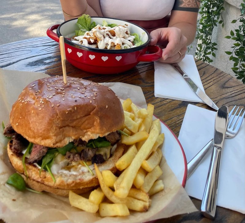 Patrick's Street Food Bar