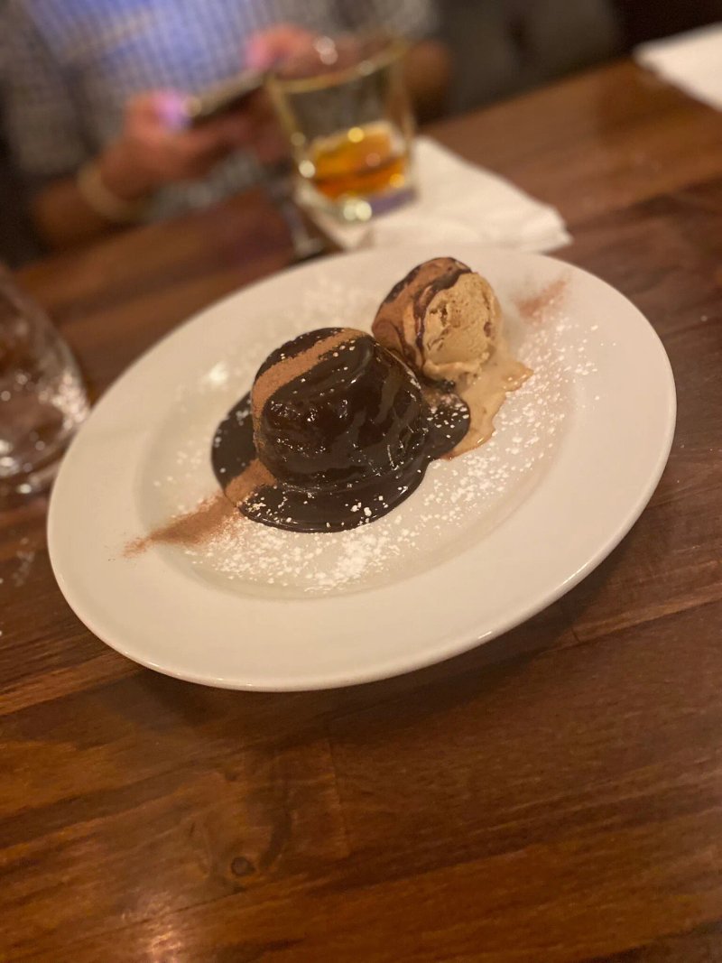 La Campagna Restaurant & Bar