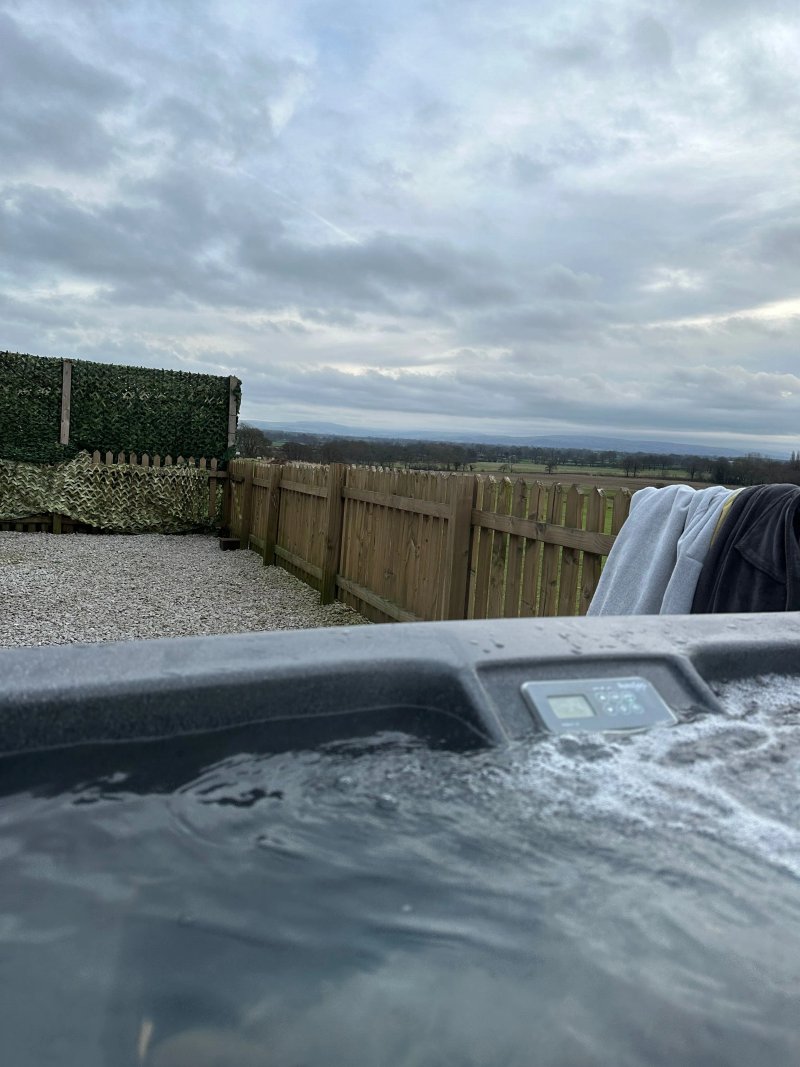 Welltrough Hall Farm Caravan and glamping site