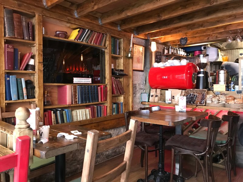 Cafe Cockburn