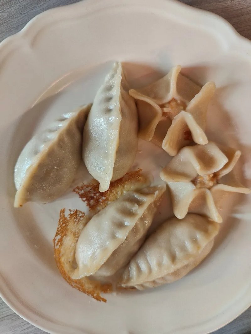 Badu Bari - Bao & Dumpling