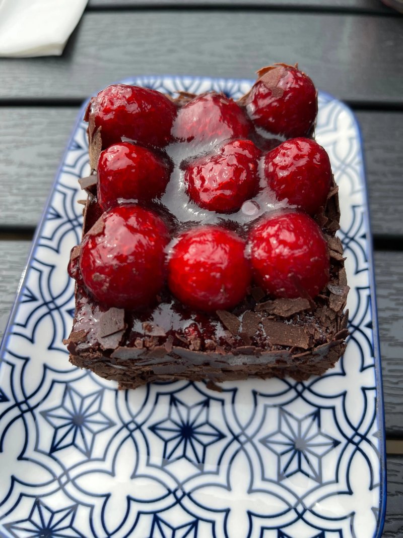 Trio Patisserie