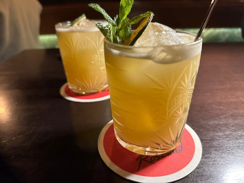 Rosebud Bar