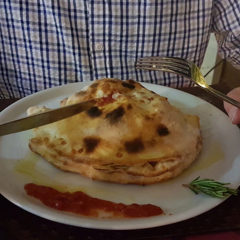 La Cueva Ristorante Pizzeria
