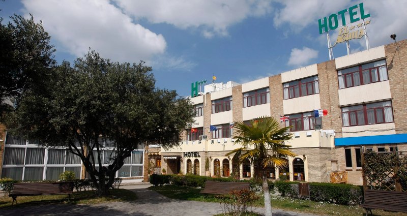 Hotel El Aguila