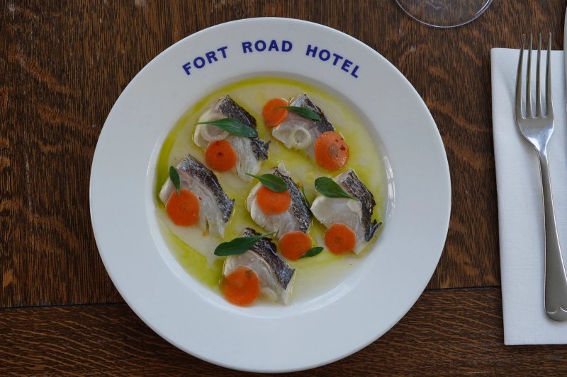 Colina Restaurant - Fort Road Hotel