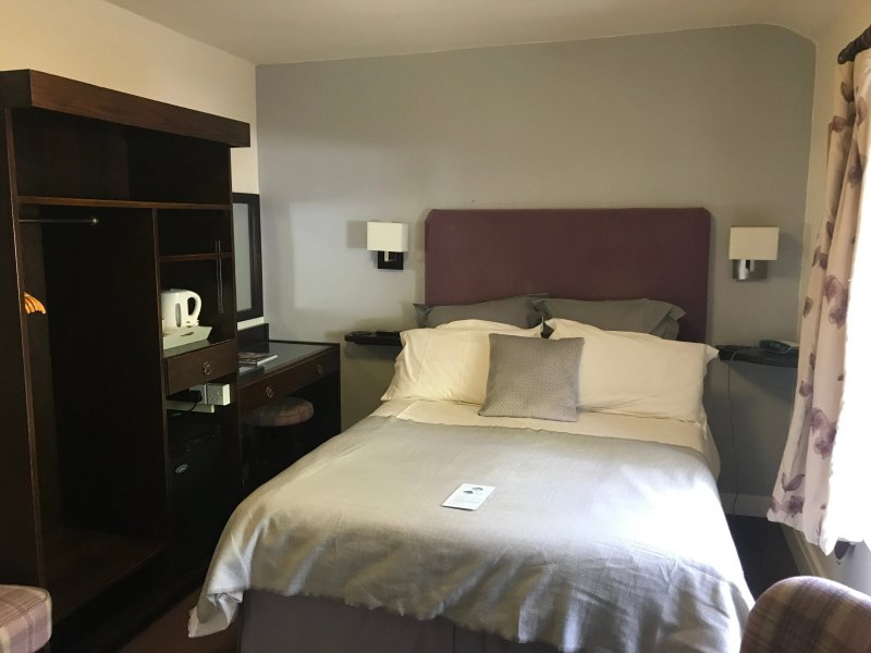 The Lathkil Hotel