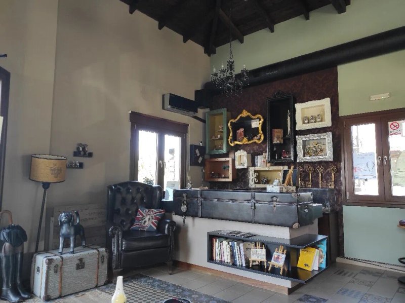Paroraia Boutique Rooms