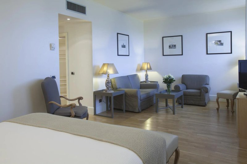 Starhotels Tuscany