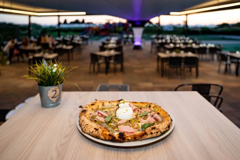 Pizzeria 2p