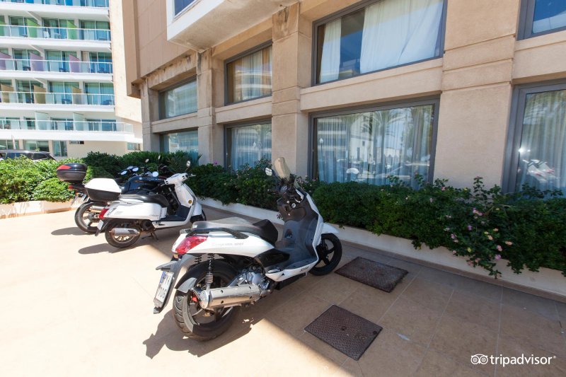 Ibiscus Hotel