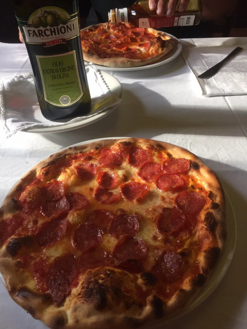 Pizzeria La Cantinetta