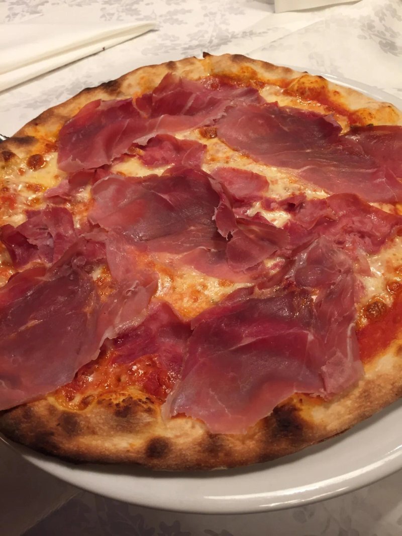 Pizzeria Cucina Amici