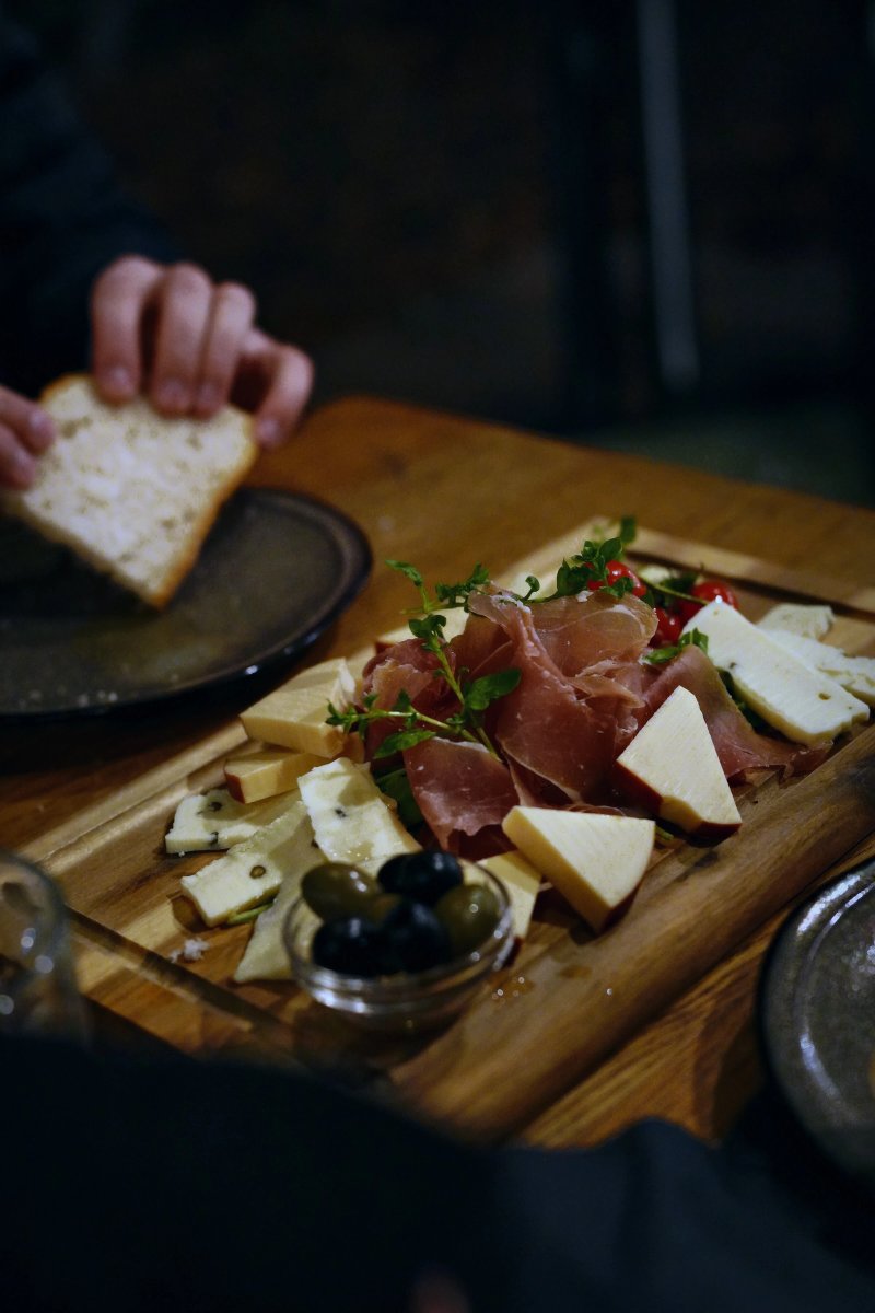 Restaurant Jasna (local Food & Vine)