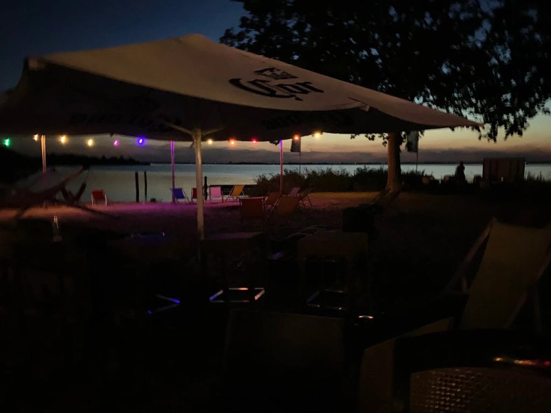 Elly’s Beach & Bistro