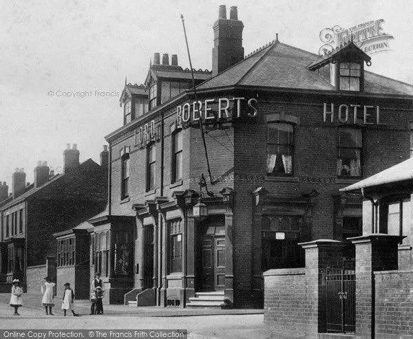 Lord Roberts Bar