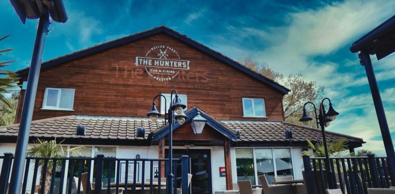 The Hunters Pub & Dining