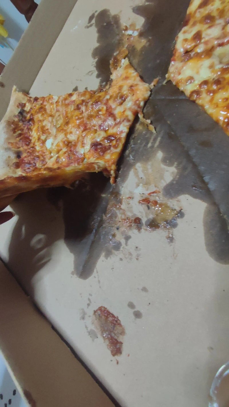 Slice of New York Pizza Rota