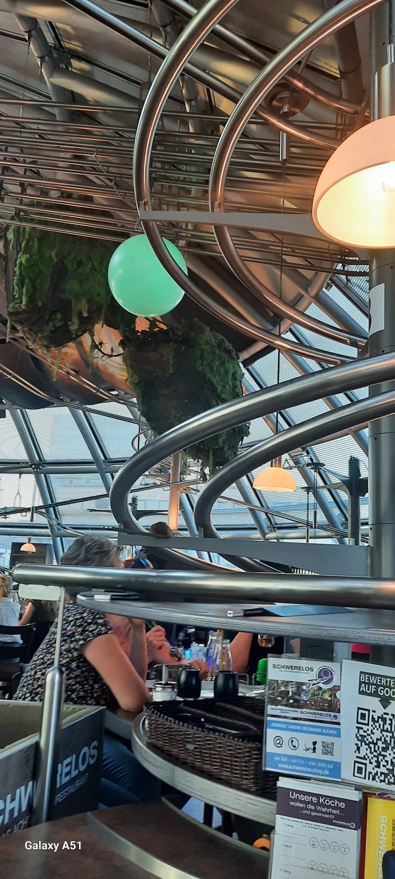 Schwerelos - Das Achterbahn-Restaurant