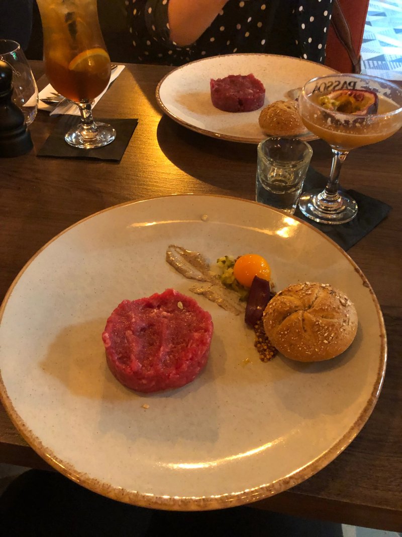 Mono Kitchen