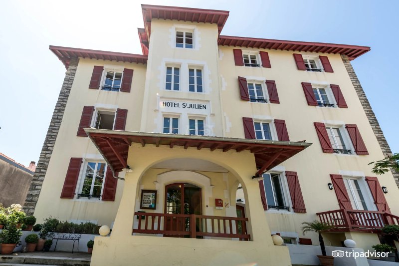Hotel  Saint-Julien