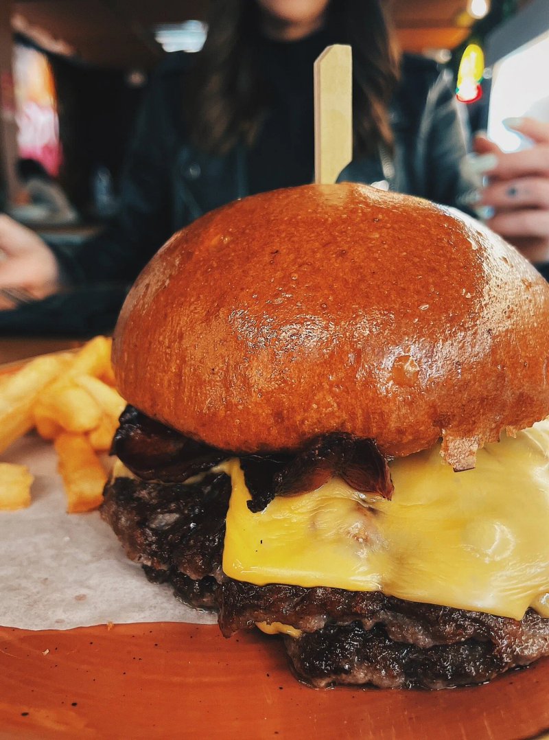 Finsburys Burger Social.