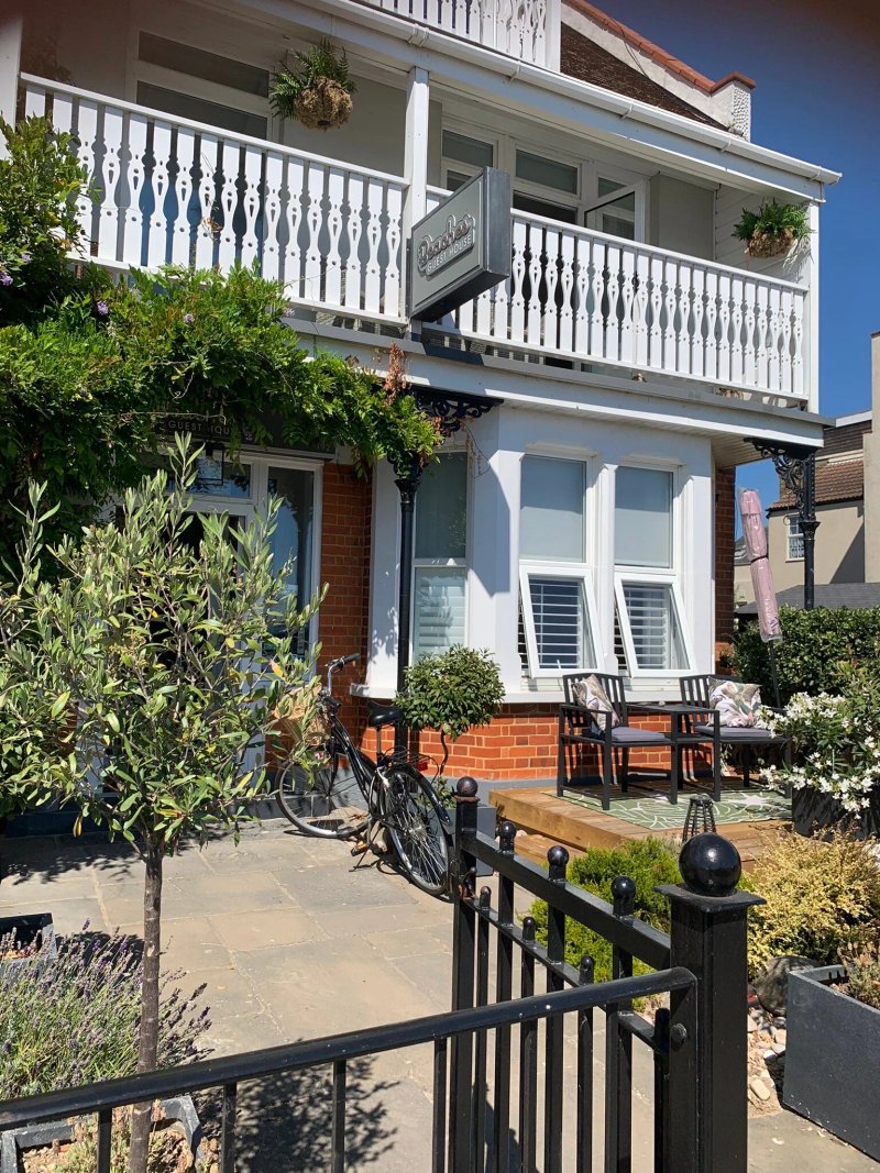 Beaches Guest House