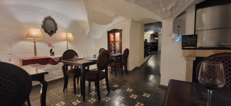 Cafe Bistro Sol 32