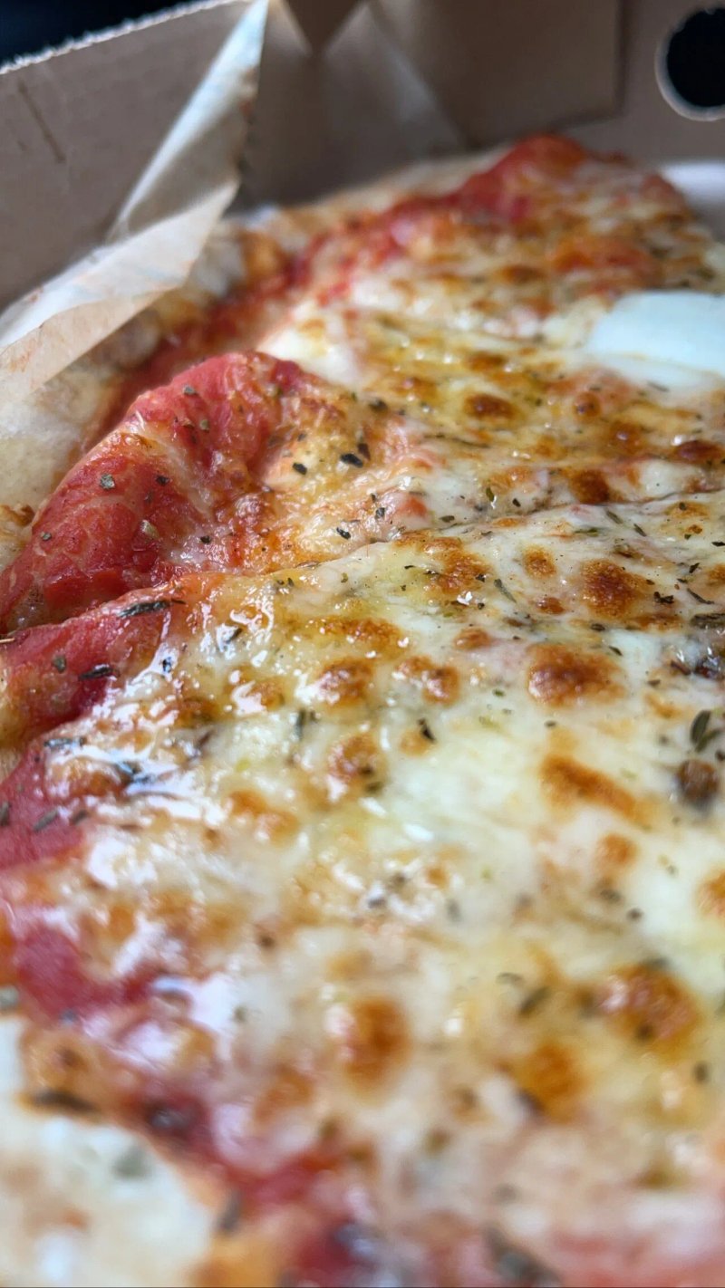 A Pizza This