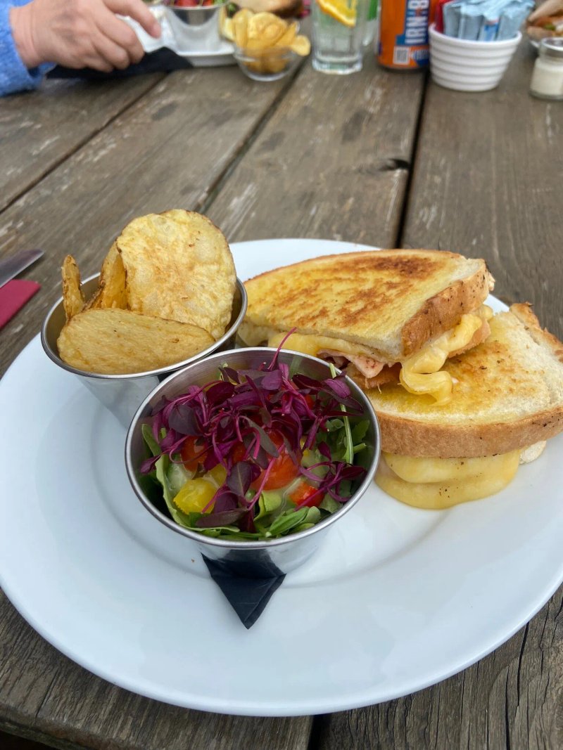 The Willowgate Cafe