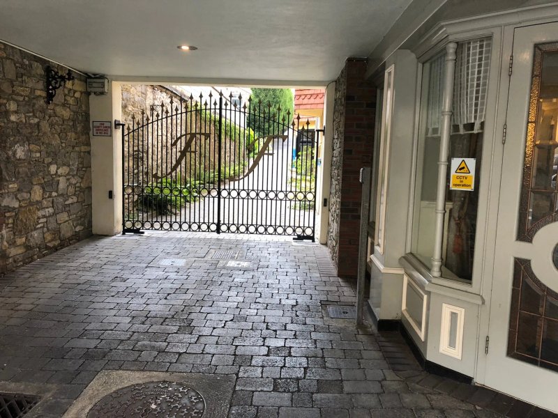 Foley's Townhouse and Restaurant