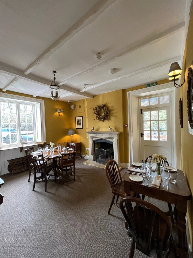 The Queens Arms