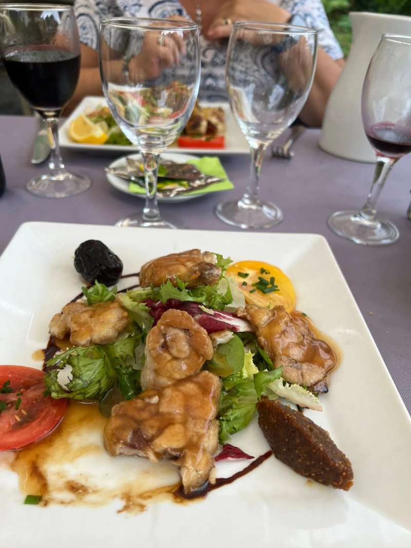 Restaurants & cafés
