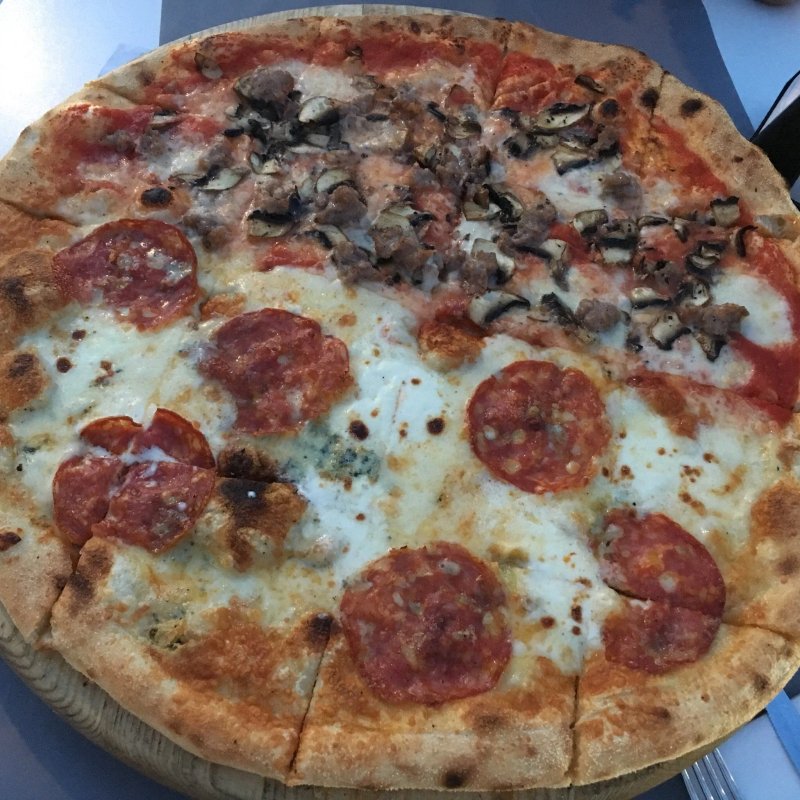 Bar Pizzeria Rikki tikki tavi