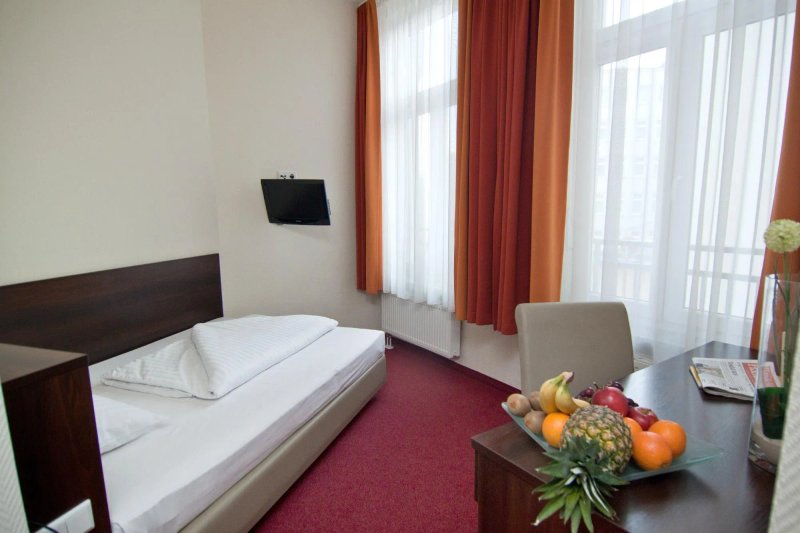 Hotel Eleazar