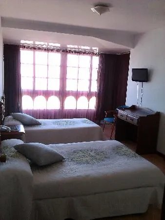Hotel Cais
