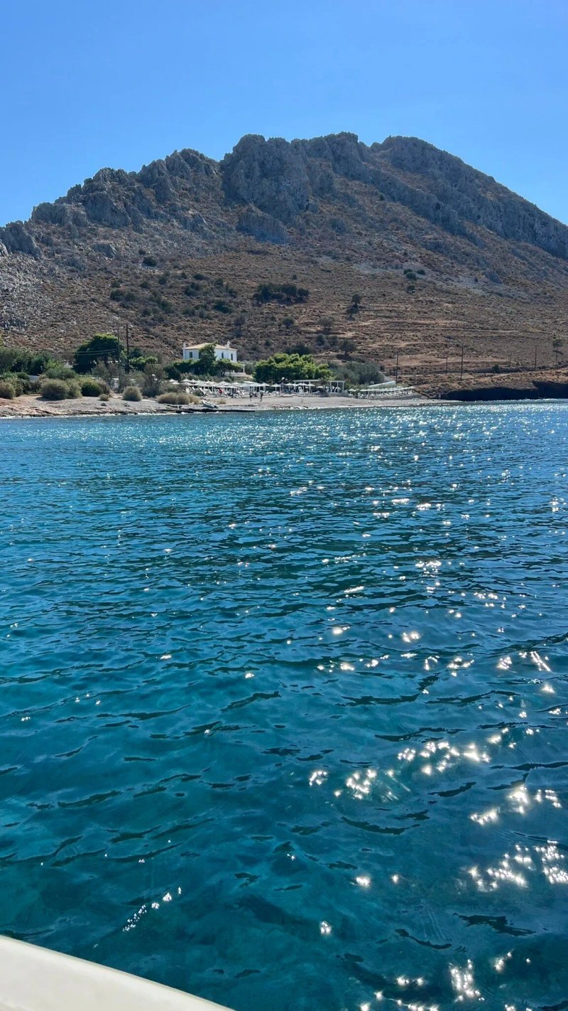 Four Seasons Hydra Hotel