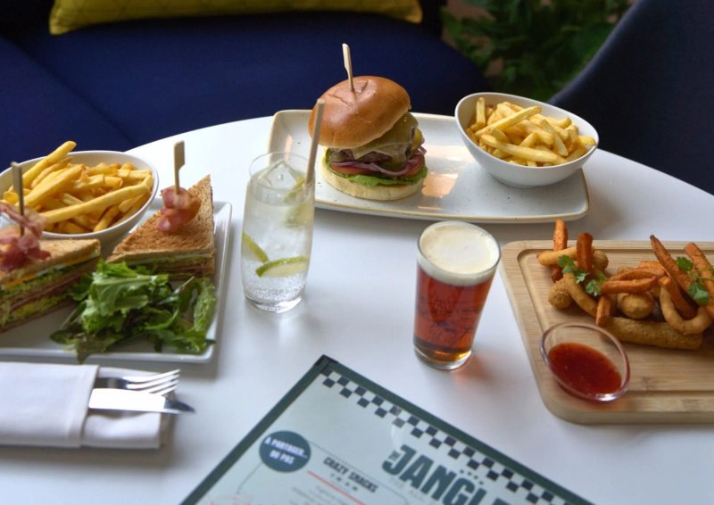 Jangle Hotel Paris CDG Airport