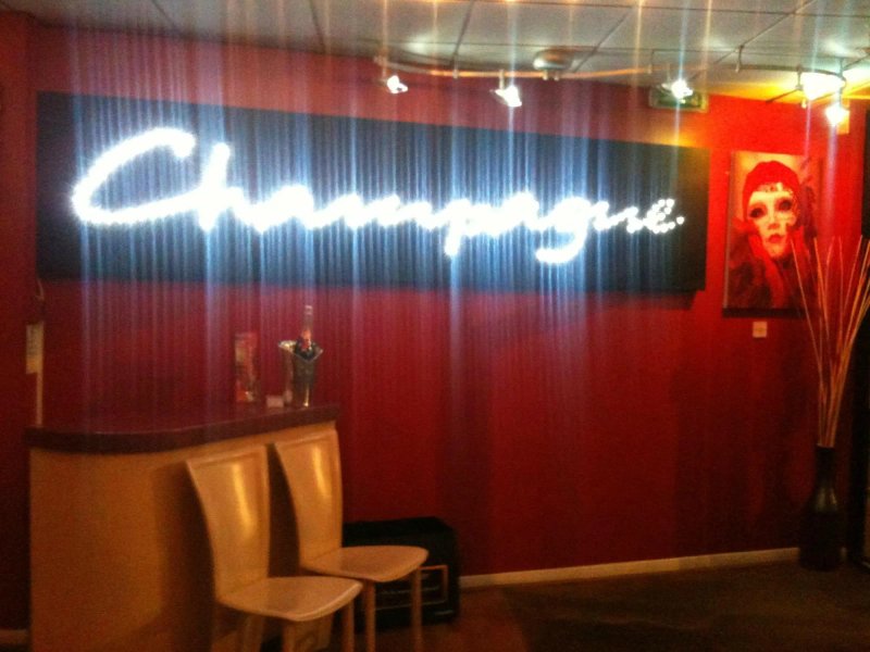 Champagne Indian Fusion