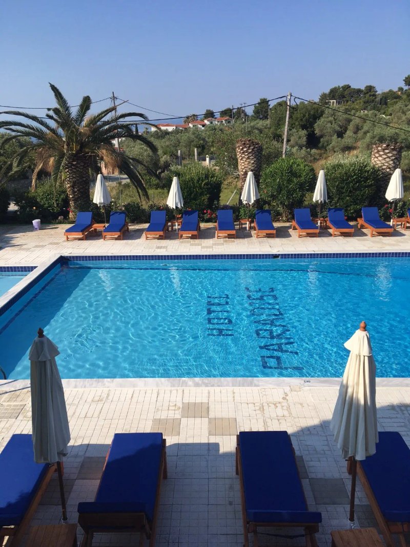 Paradise Hotel