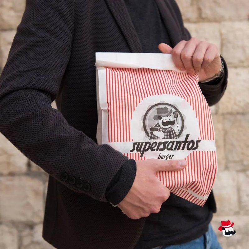 Supersantos Burger & Beershop
