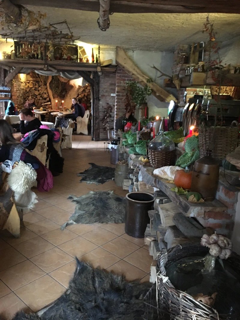 Jaskowy Zapiecek Restaurant - Bialy Jar