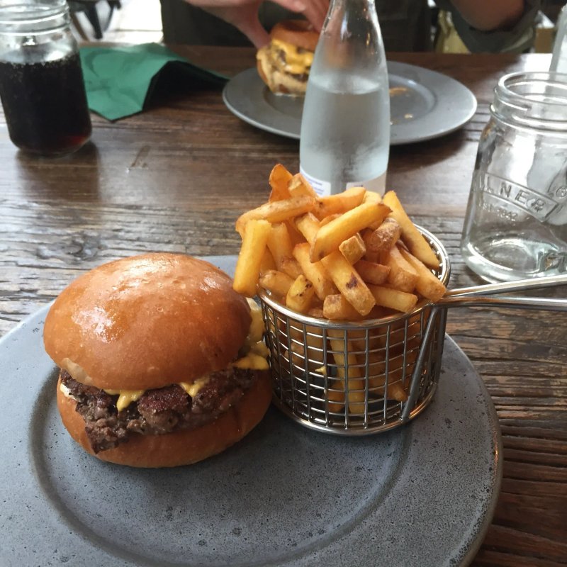 Bada Bing Burger - Restaurang Jonkoping