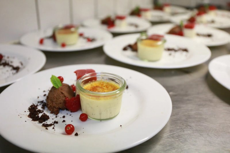 Lasall Weinbar & Restaurant